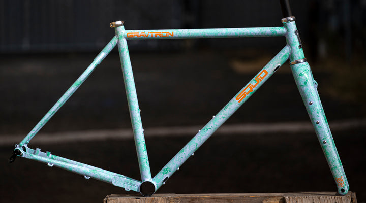 Light Blue Marbled Gravtron with Keirin Flake