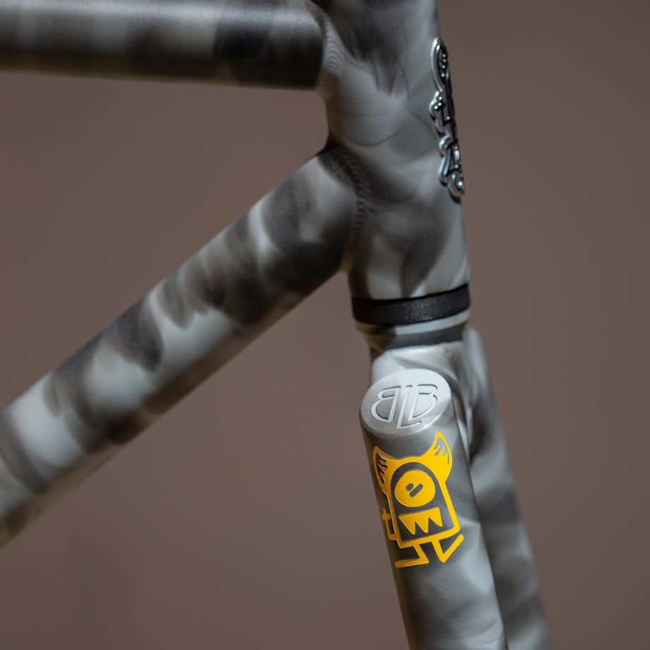 SOEZ V3 - Smoke - Size Small