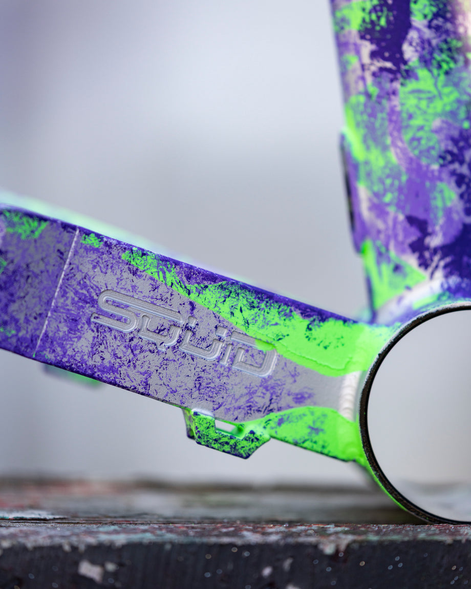 Gravtron V2 - Drip/Marble - Size Medium