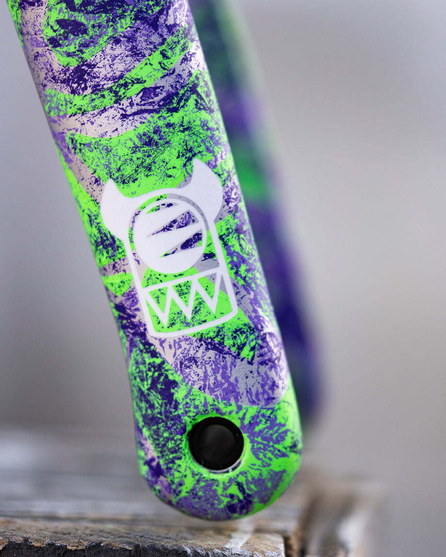 Gravtron V2 - Drip/Marble - Size Medium