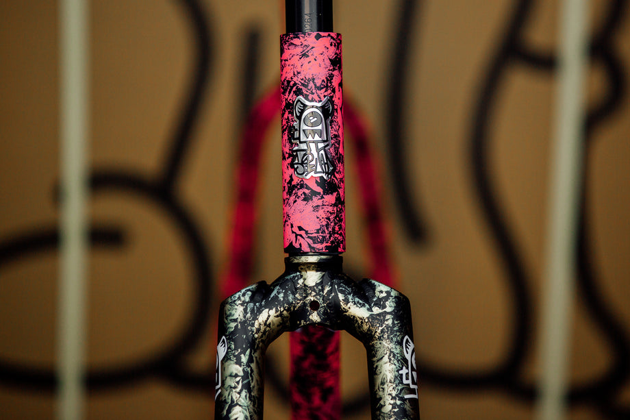 SO-EZ Pink / Black Marble - size 54
